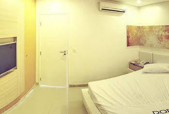 Dom Suites Motel (Adults Only) Салвадор Екстериор снимка